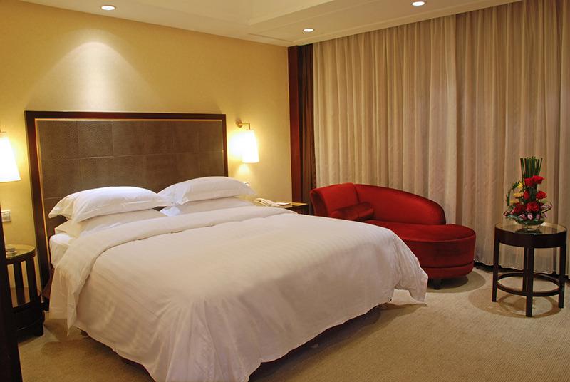 Guangzhou New Century Hotel Exterior photo