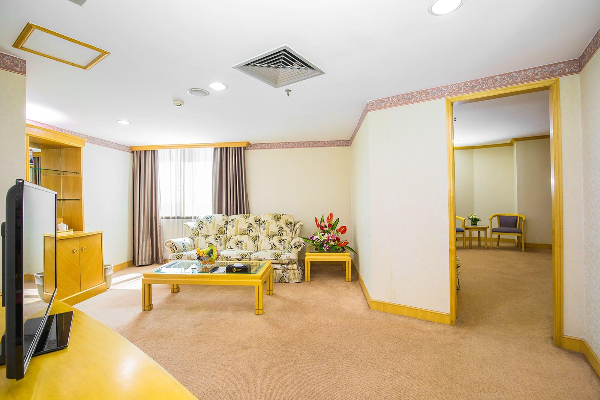 Guangzhou New Century Hotel Exterior photo