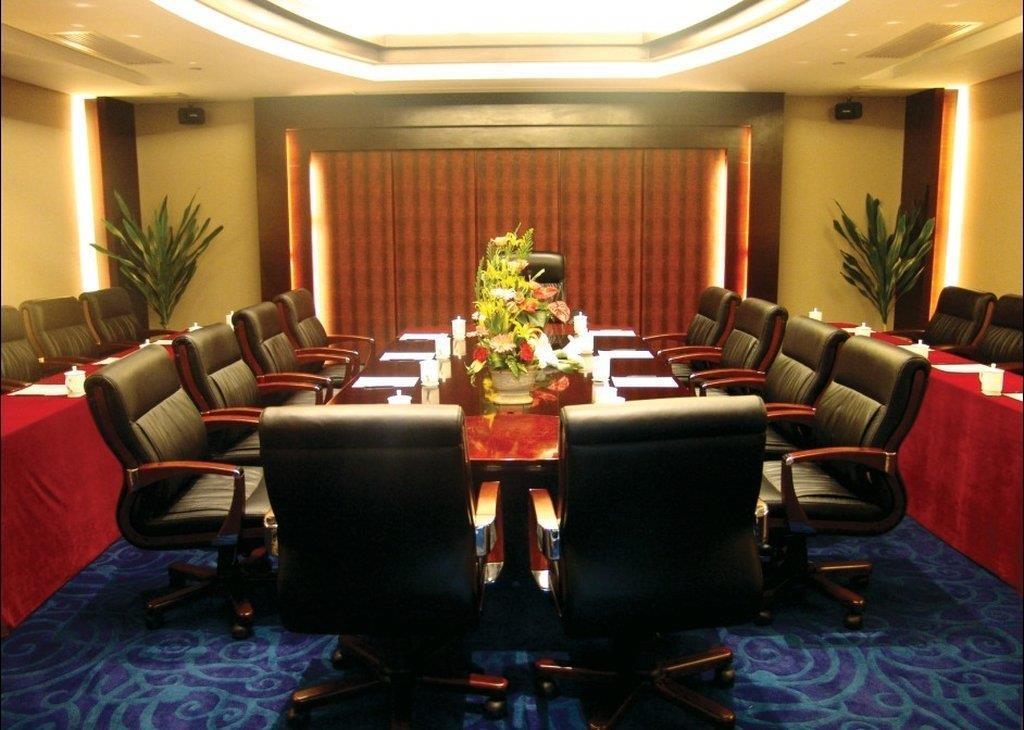 Guangzhou New Century Hotel Facilities photo