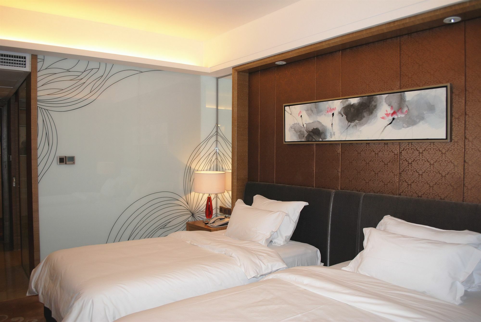 Guangzhou New Century Hotel Exterior photo