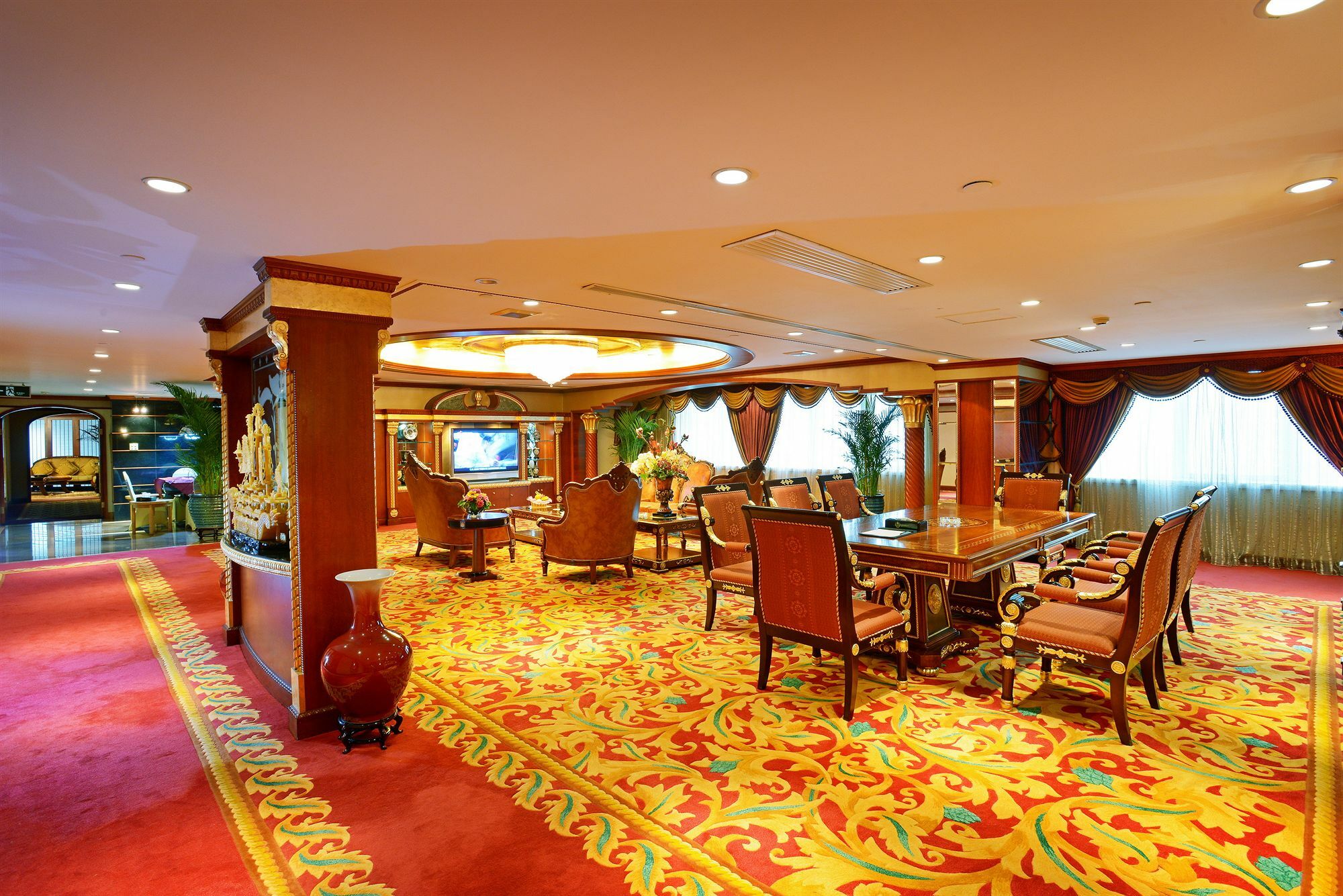 Guangzhou New Century Hotel Exterior photo